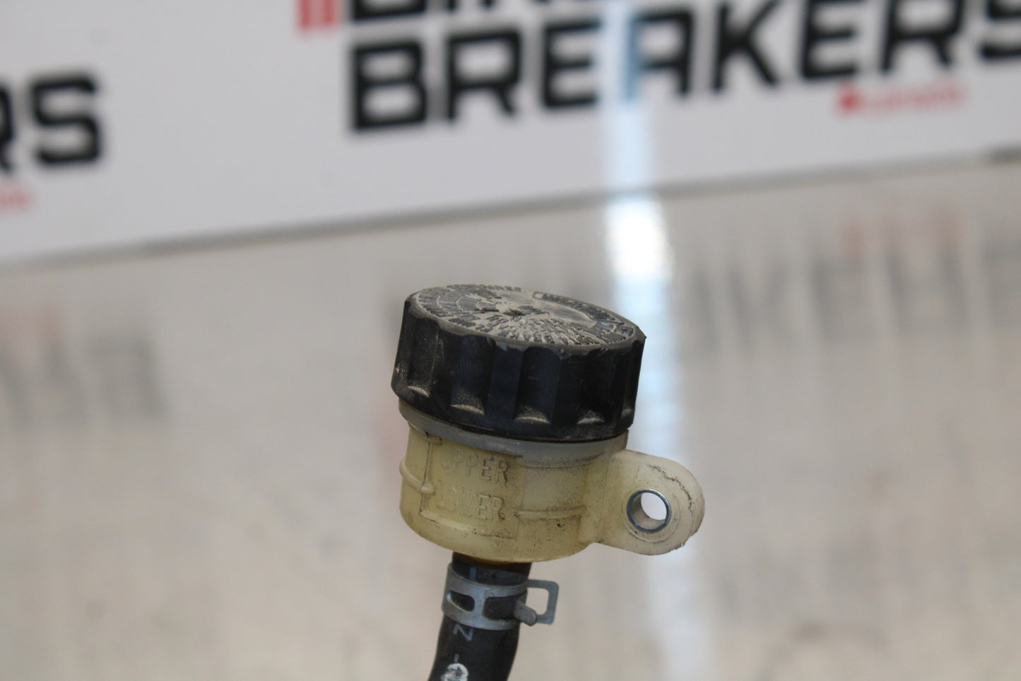 11 SUZUKI GSXR1000 REAR BACK BRAKE MASTER CYLINDER W RESERVOIR BB142