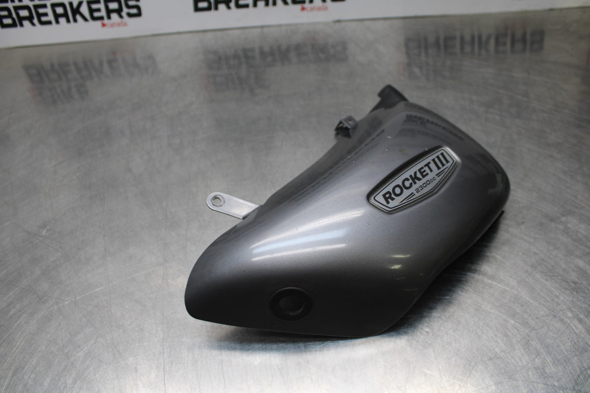05 TRIUMPH ROCKET III SIDE COVER PANEL COWL FAIRING SET PAIR BB186
