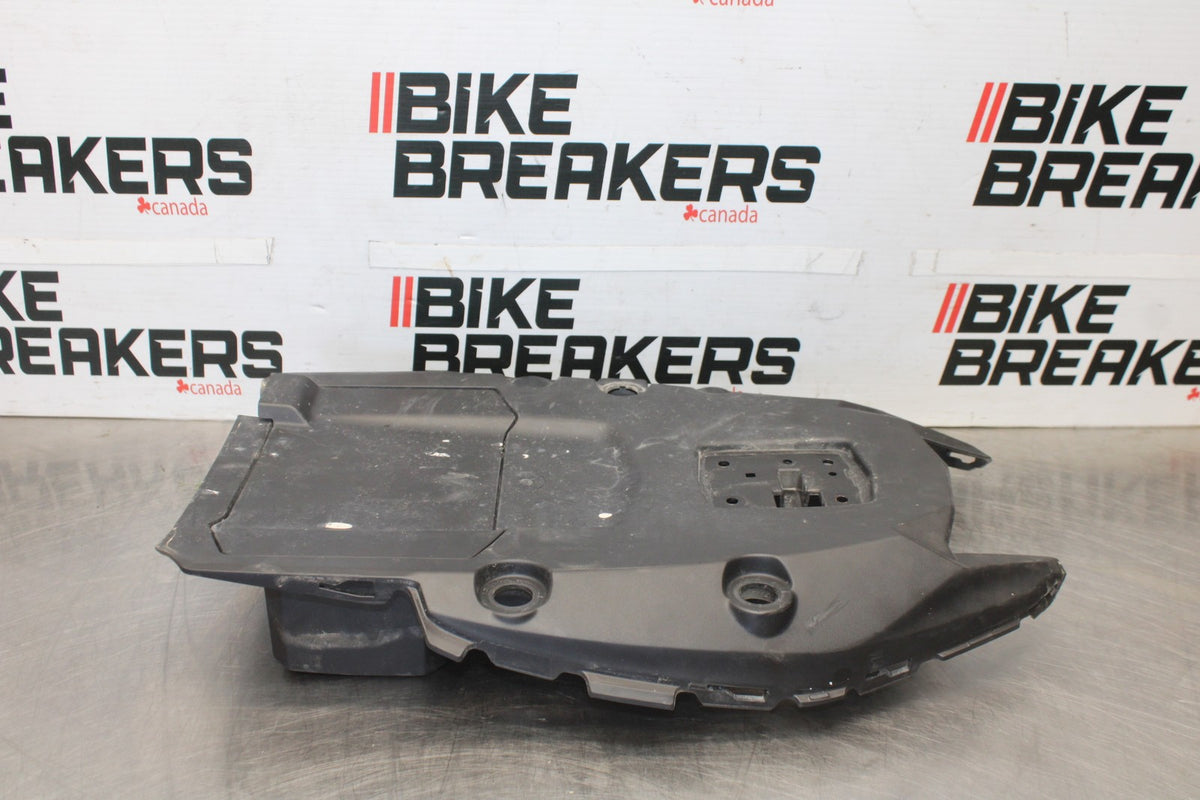 23 KAWASAKI NINJA 650 EX650 REAR BACK TAIL UNDERTAIL FAIRING COWL FENDER BB920