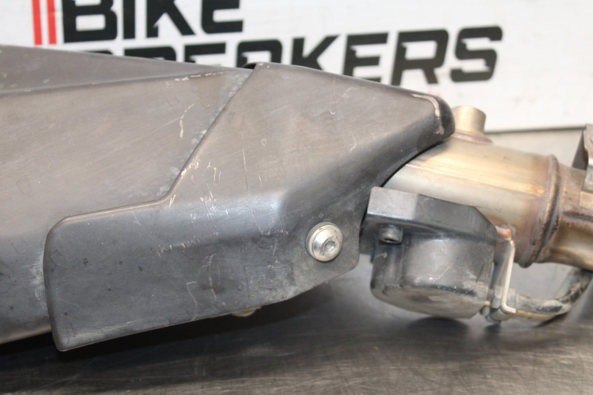 10-13 KAWASAKI Z1000 EXHAUST PIPE MUFFLER SLIP ON CAN SILENCER SET PAIR BB421