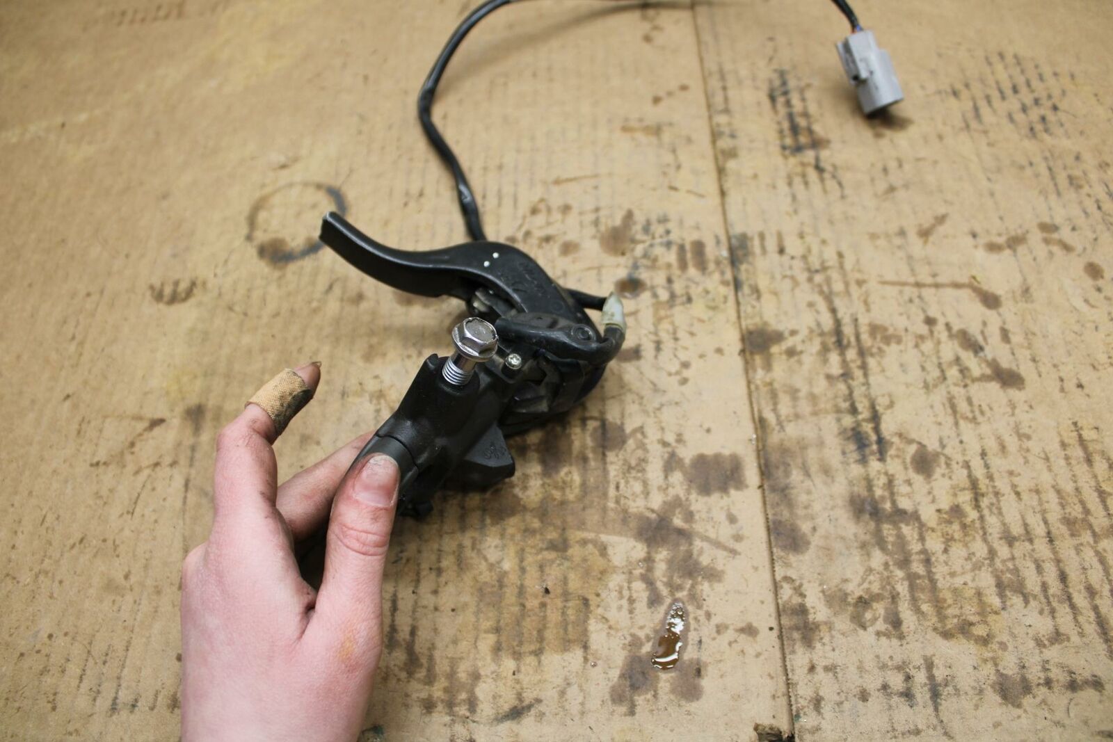 20-22 KAWASAKI Z H2 FRONT BRAKE MASTER CYLINDER w/ LEVER BB382