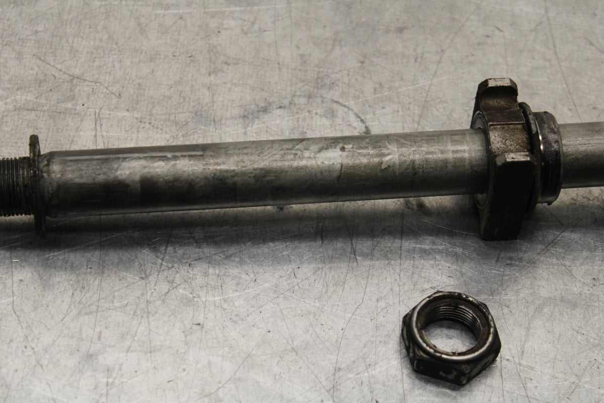 2007 Honda CBR600RR REAR AXLE BACK WHEEL RIM PIVOT BOLT AXEL 42301-MEE-D00 BB596