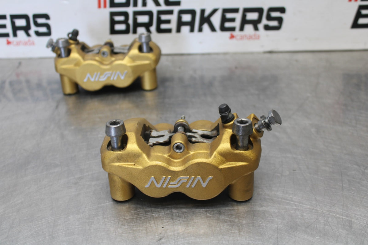 12 TRIUMPH STREET TRIPLE R RIGHT LEFT FRONT BRAKE CALIPER SET PAIR BB914