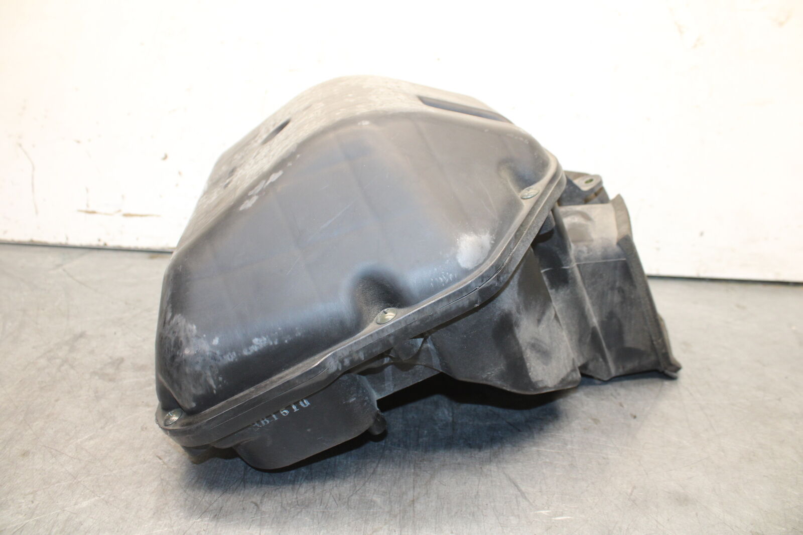 03-04 KAWASAKI NINJA ZX6RR AIRBOX AIR INTAKE FILTER BOX BB684