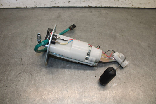 19-23 KAWASAKI NINJA ZX6R FUEL PUMP GAS PETROL SENDER UNIT BB701