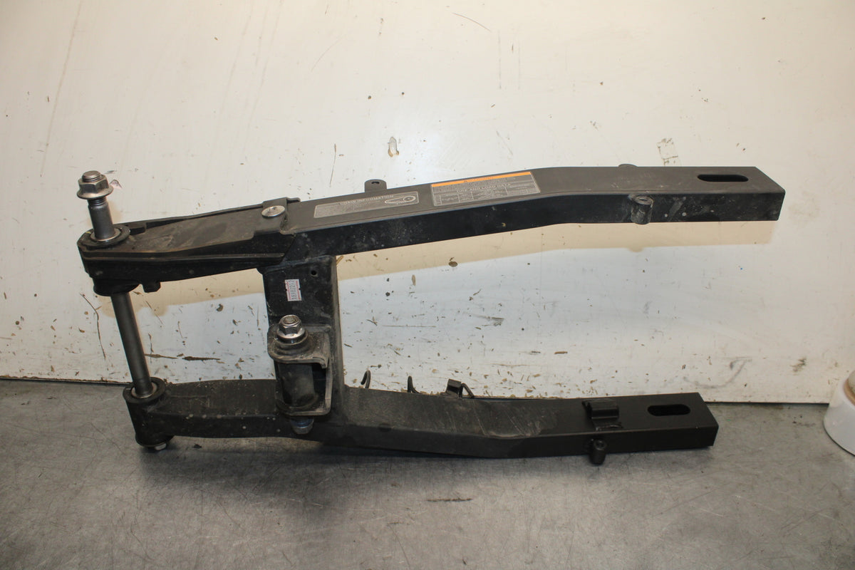 18-23 KAWASAKI NINJA 400 EX400 ABS REAR SWINGARM BACK SUSPENSION SWING ARM BB747