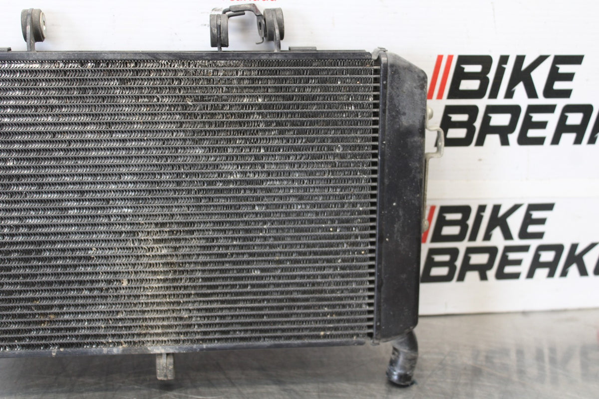 15-17 YAMAHA FJ09 ENGINE RADIATOR MOTOR COOLER COOLING RADIATER BB906