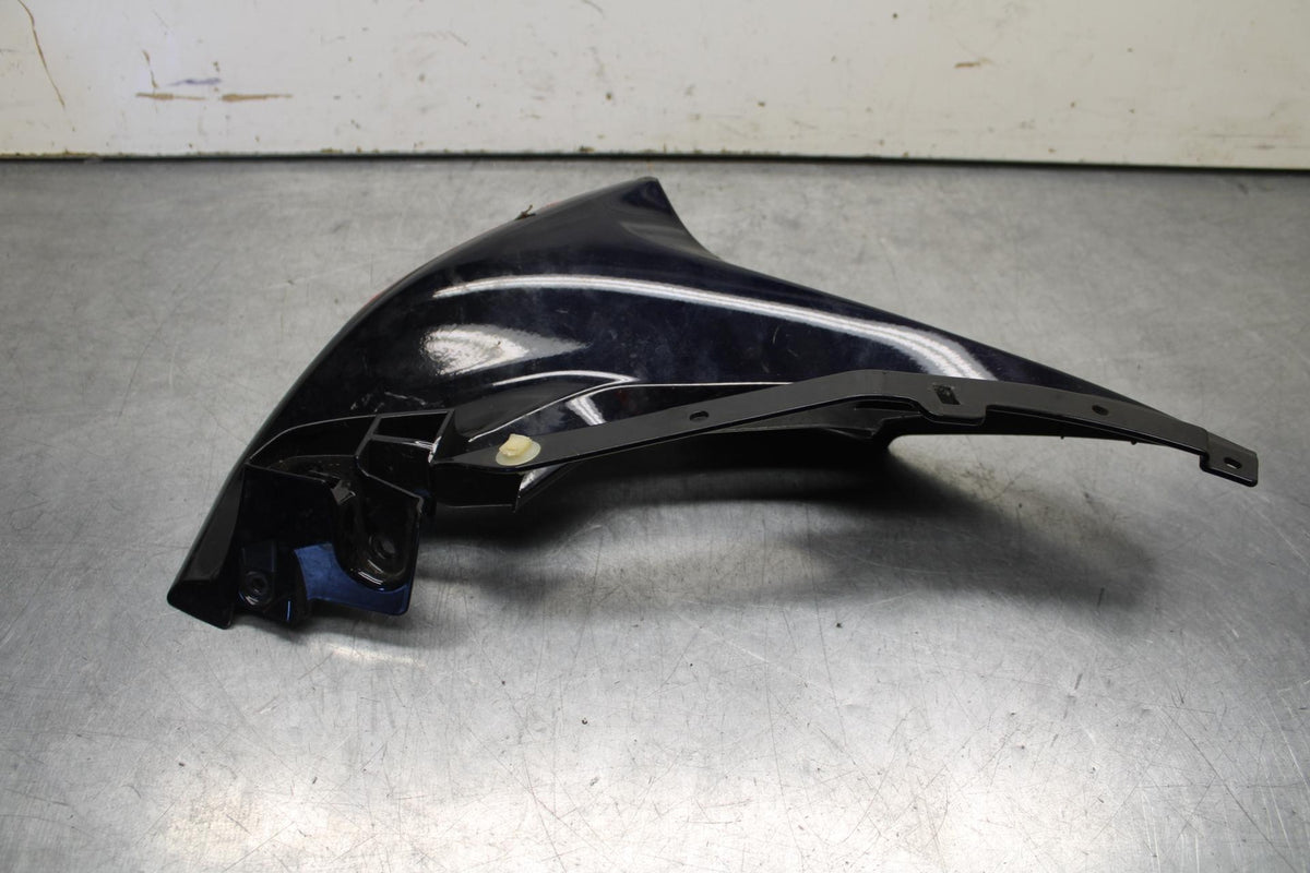 11-19 HONDA CBR125R LEFT LOWER BOTTOM SIDE FAIRING COWL BB105