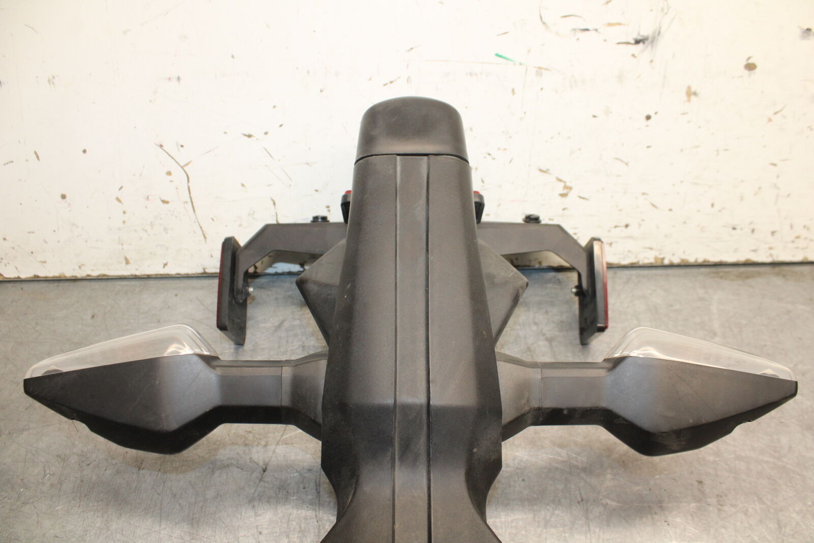 18-24 KAWASAKI NINJA 650 REAR BACK FENDER MUD GUARD BB725