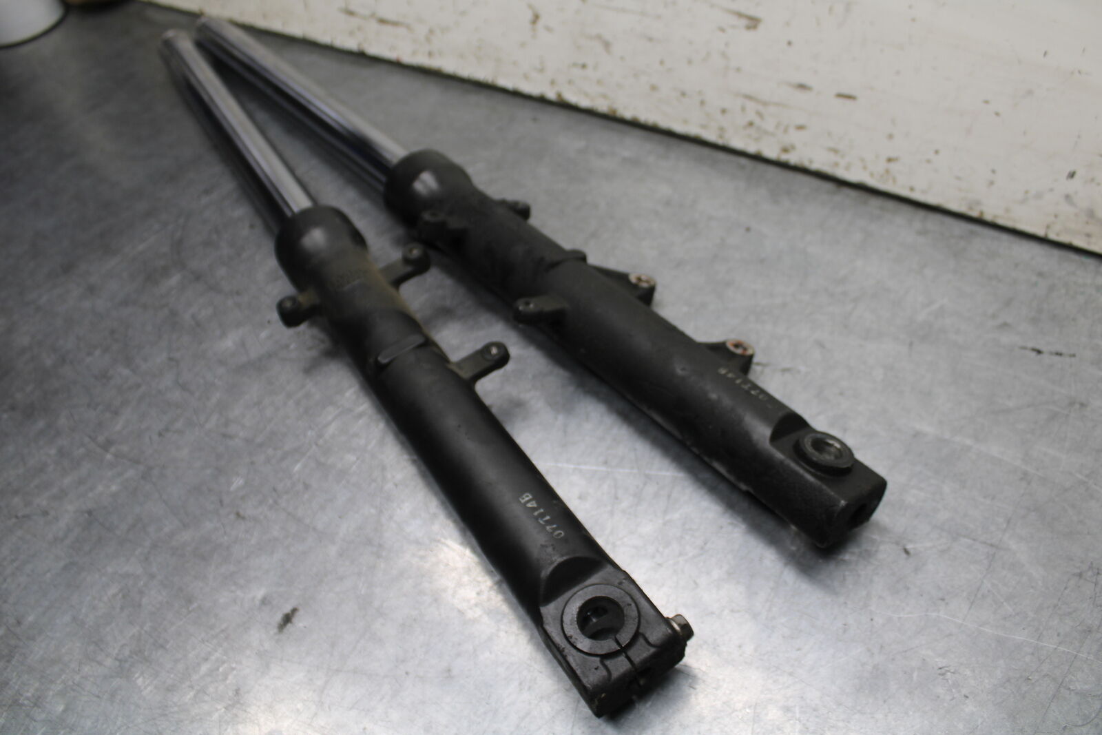 15-16 HONDA CB300F FRONT FORKS SHOCK SUSPENSION SET PAIR BB740