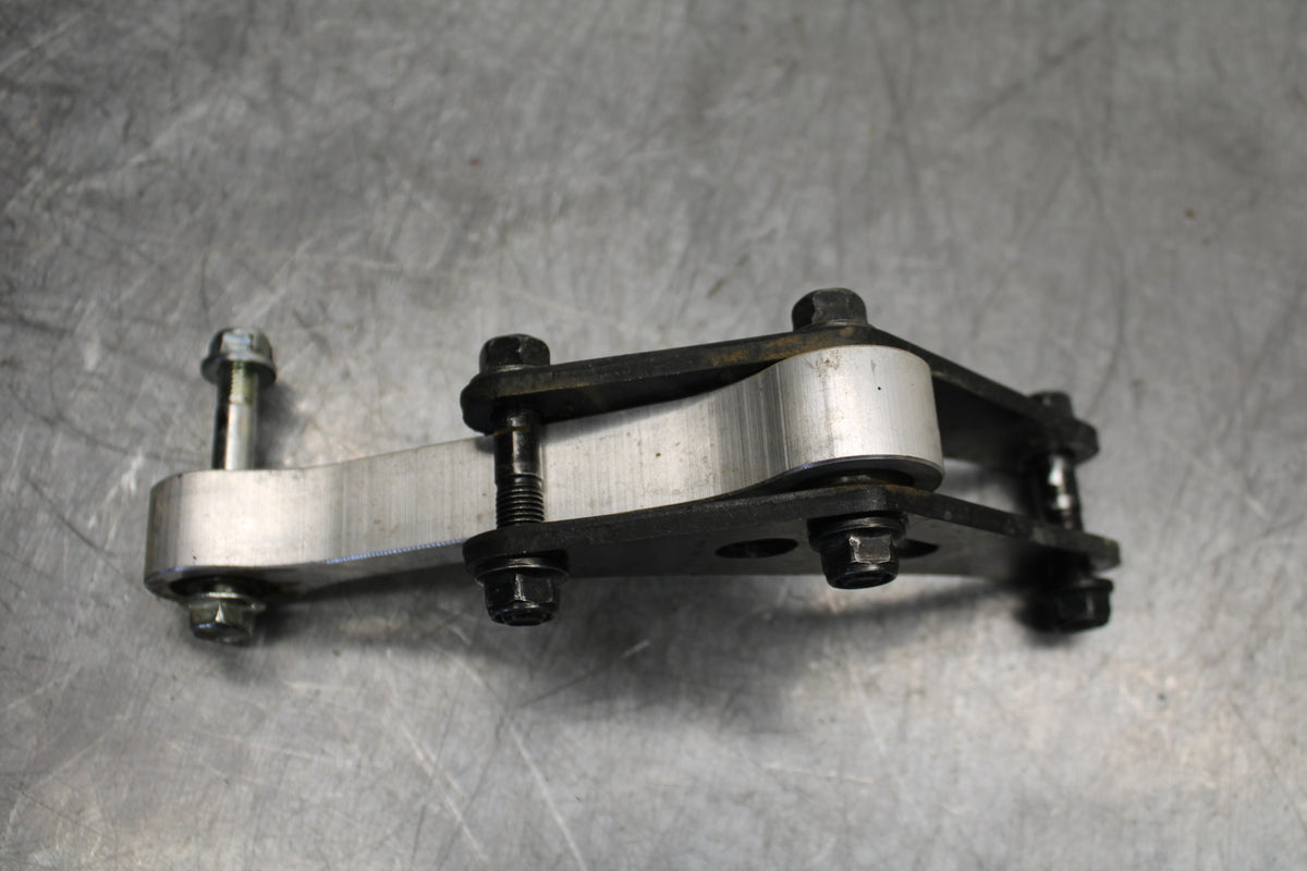 22-24 YAMAHA XSR900 REAR DOGBONE SHOCK LINKAGE LINK BB710