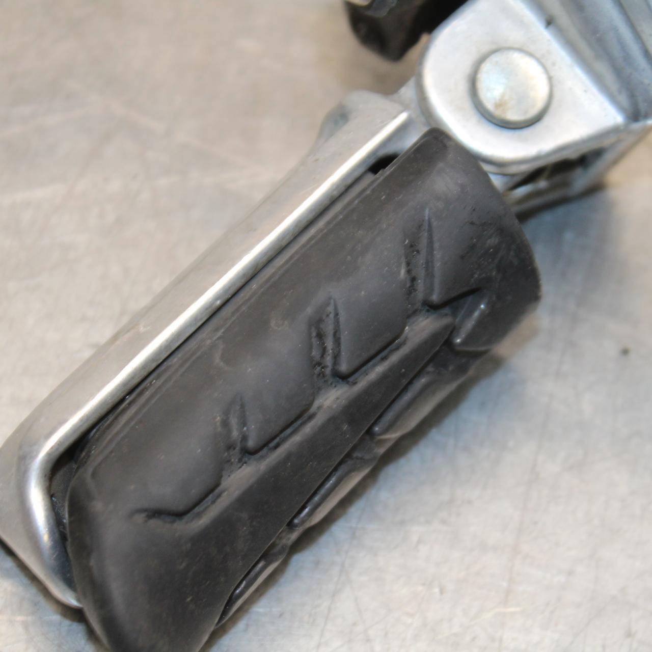 15-18 HONDA CB300FA LEFT REARSET WITH SHIFTER DRIVER FOOT PEG REST STOP BB646