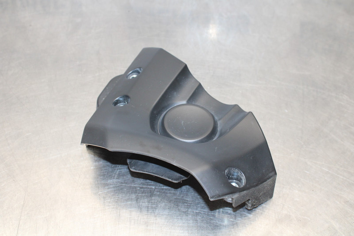 22-25 YAMAHA YZF R7 ENGINE SPROCKET COVER BB182
