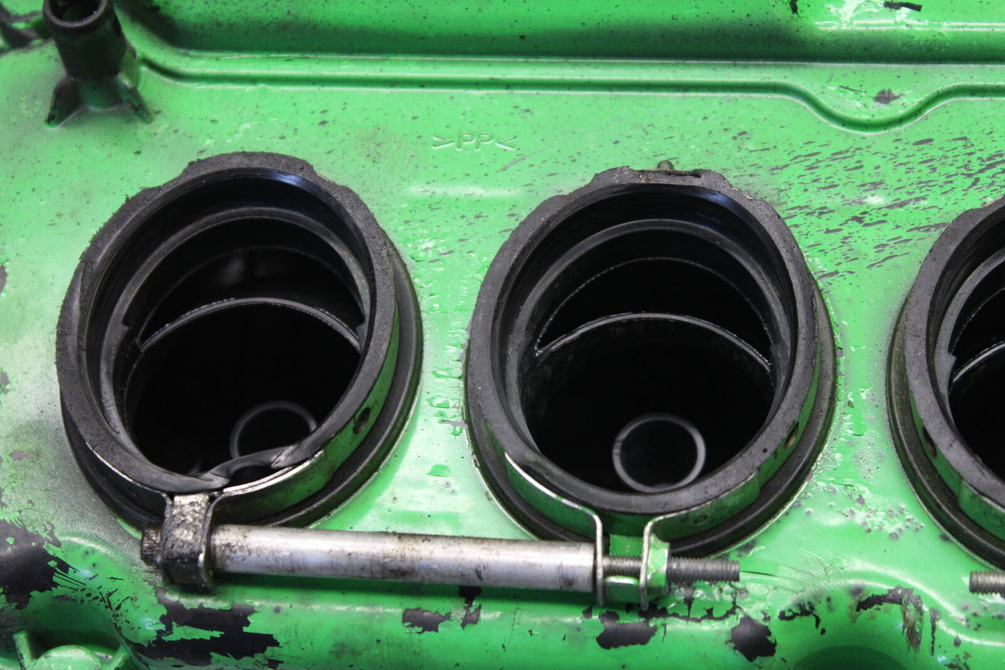 09-12 KAWASAKI NINJA ZX6R ZX600R AIRBOX AIR INTAKE FILTER BOX 11010-0198 BB656