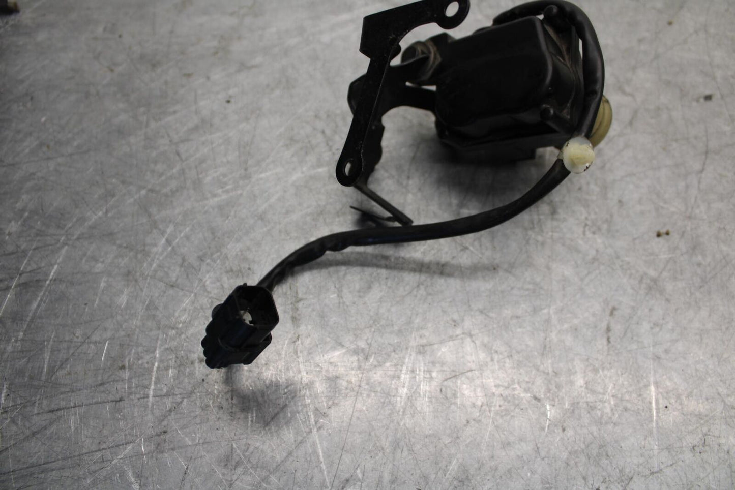 2016 Honda CBR1000RR EXHAUST VALVE SERVO MOTOR BB530