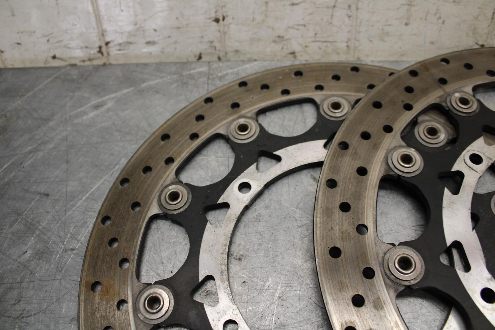 2007 Yamaha YZF R1 FRONT LEFT RIGHT BRAKE ROTORS DISCS 4C8-2581T-00-00 BB523
