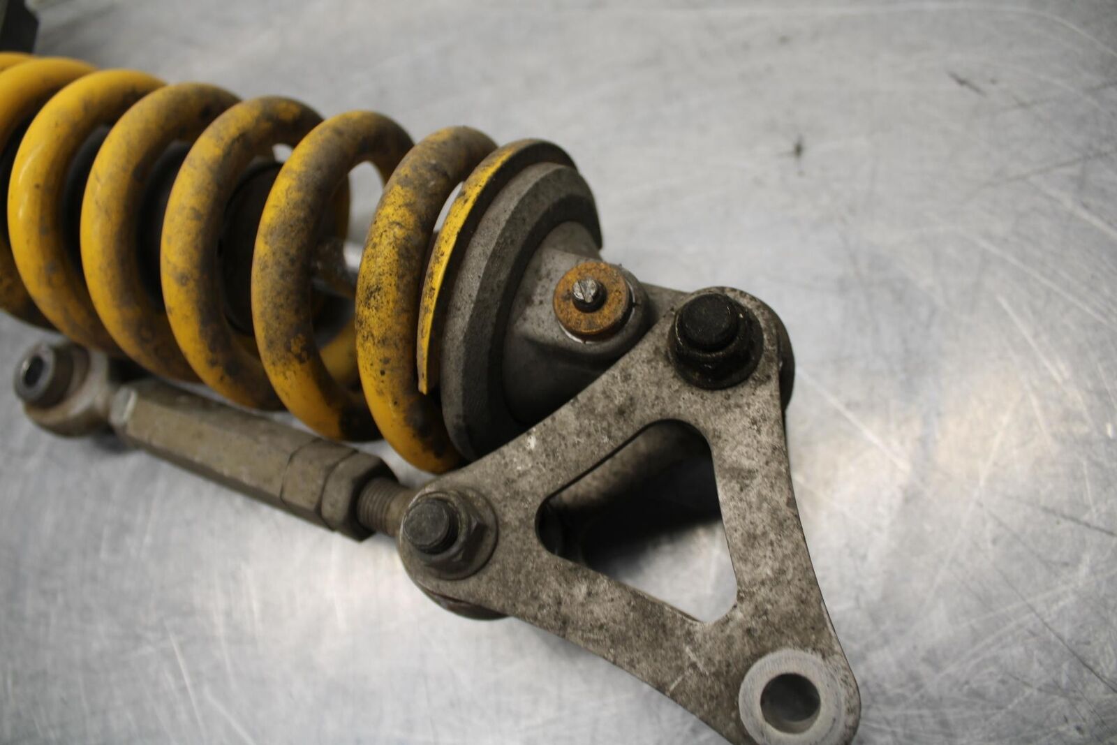 06-07 TRIUMPH DAYTONA 675 DAYTONA 675 REAR BACK SHOCK ABSORBER SUSPENSION BB441