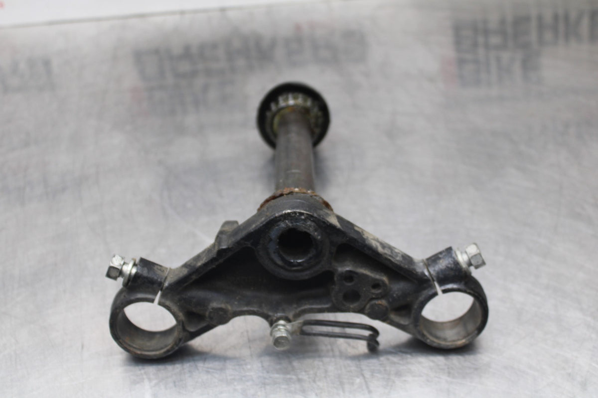 77 SUZUKI GS750 FRONT FORKS CLAMP LOWER TRIPLE TREE STEM 51410-45X01 BB779