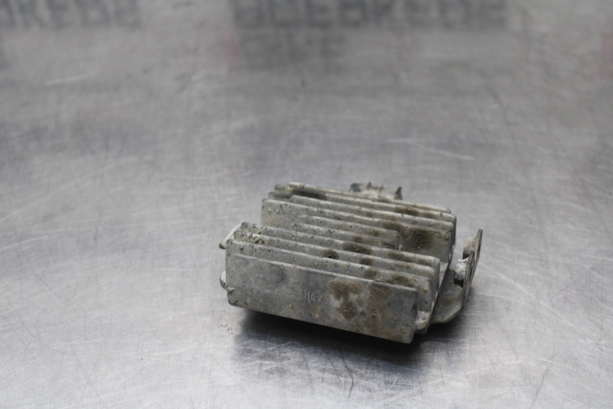 06 KAWASAKI Z750 RECTIFIER VOLTAGE REGULATOR BB837