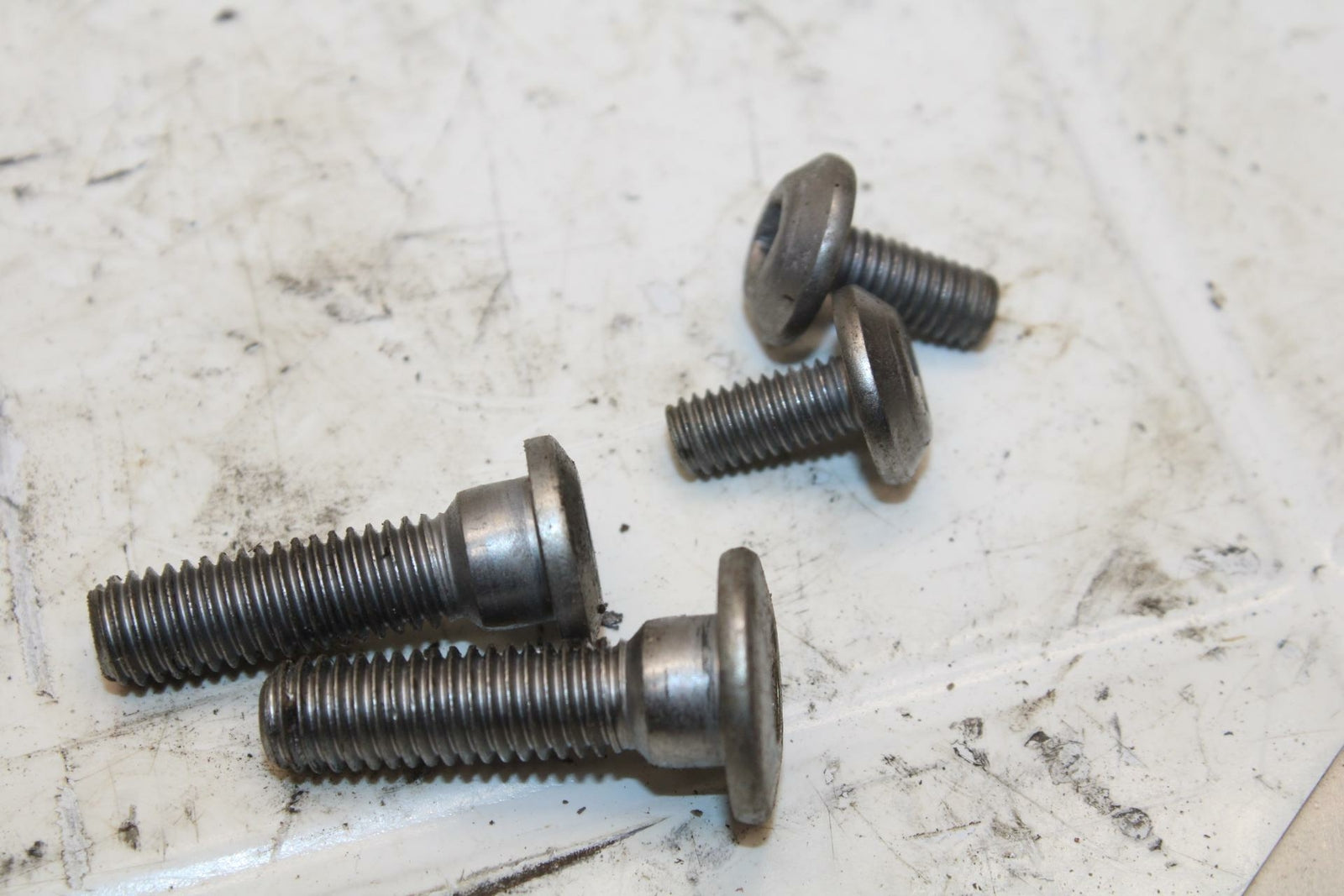 19-20 KAWASAKI NINJA ZX6R LEFT RIGHT REARSET REAR SET HEEL GUARD COVER  BB407