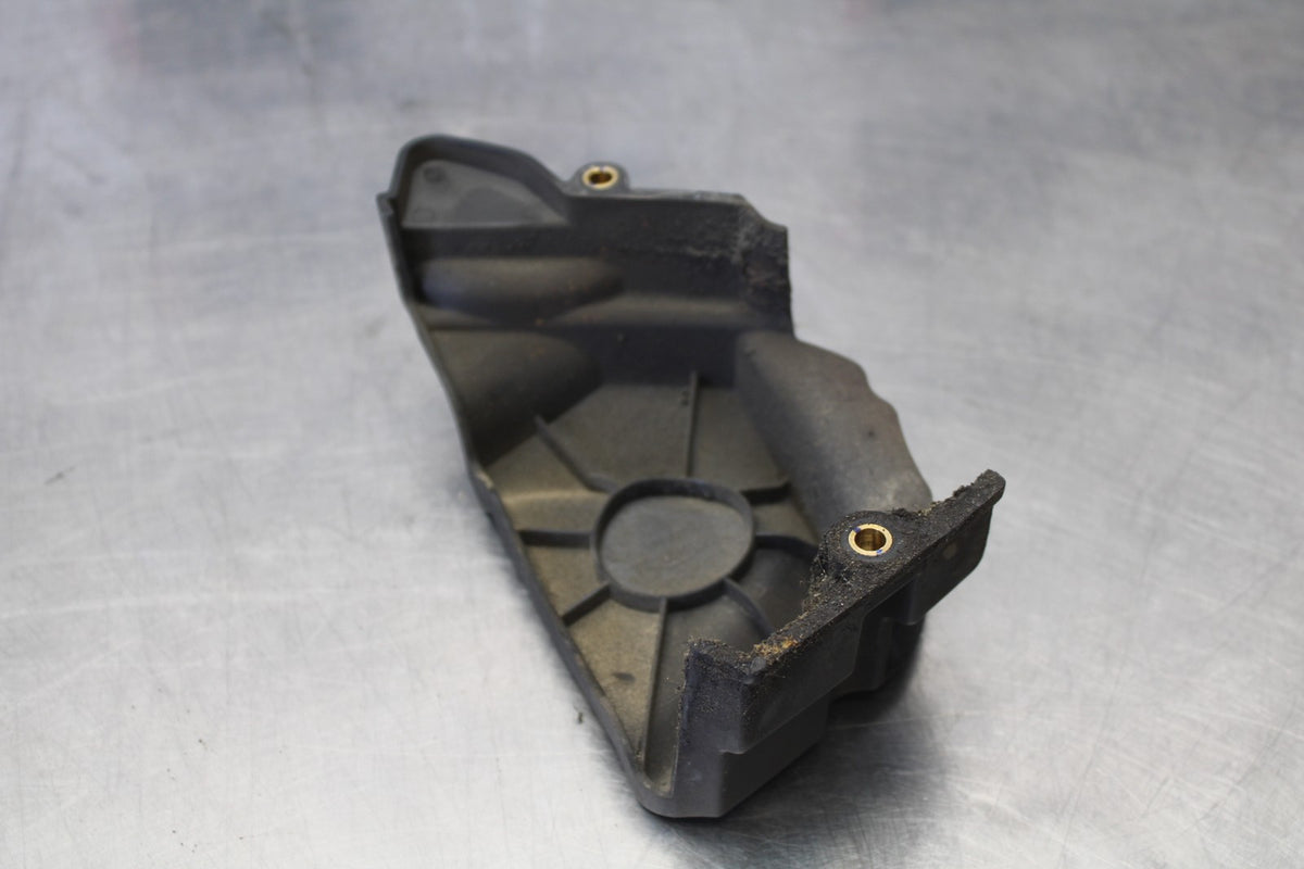 20 TRIUMPH STREET TRIPLE 765 ENGINE SPROCKET COVER BB864