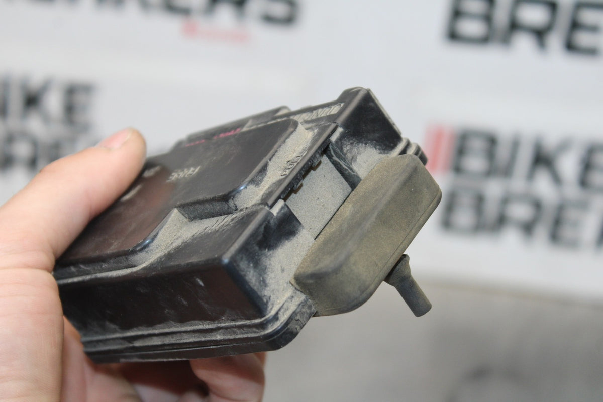 08 KAWASAKI VULCAN 1600 VN1600D NOMAD FUSE BOX JUNCTION BOX BB904