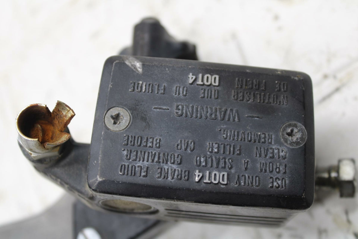 84-87 HONDA GOLDWING 1200 FRONT BRAKE MASTER CYLINDER BB406