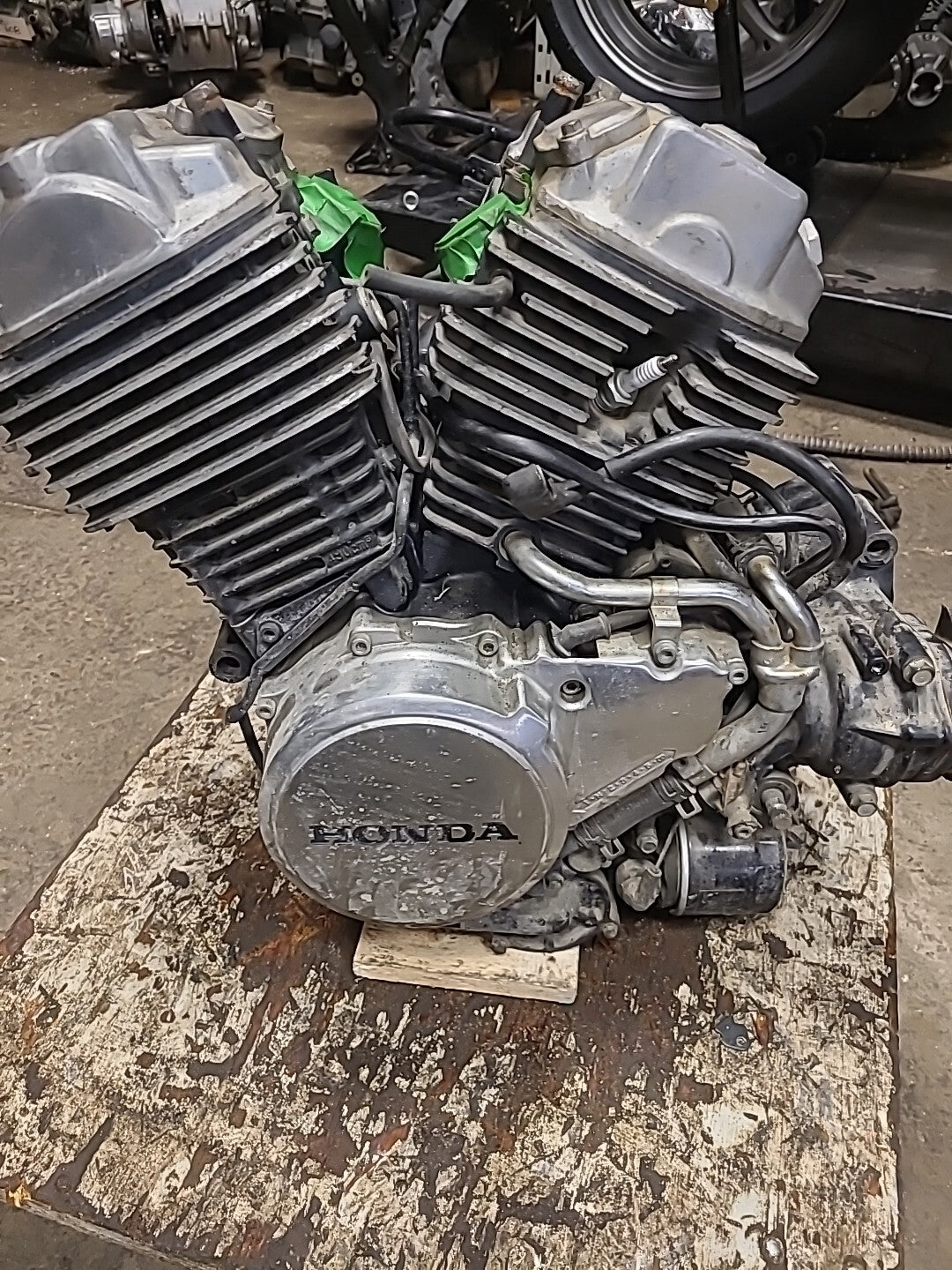 1985 Honda Shadow 500 VT500C ENGINE MOTOR BB615
