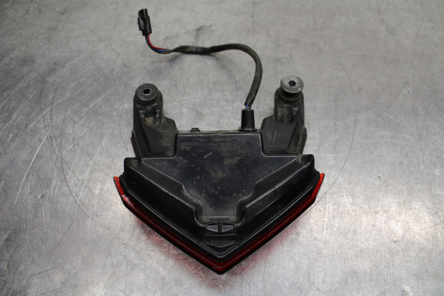 13-17 KAWASAKI NINJA ZX6R ZX636E REAR TAIL TAILLIGHT BACK BRAKE LIGHT BB735