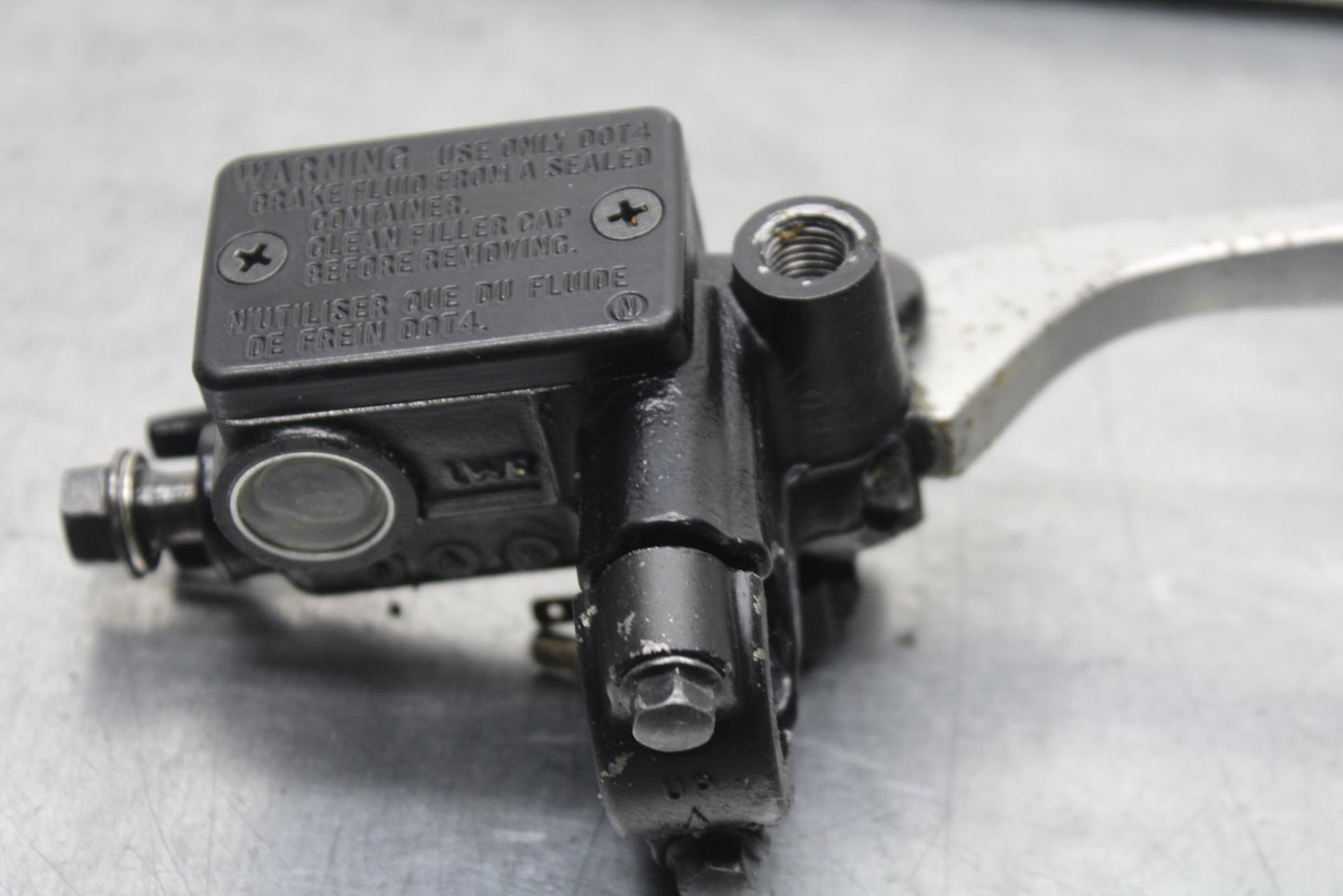 2014 Honda CB500F ABS FRONT BRAKE MASTER CYLINDER w/ LEVER BB102