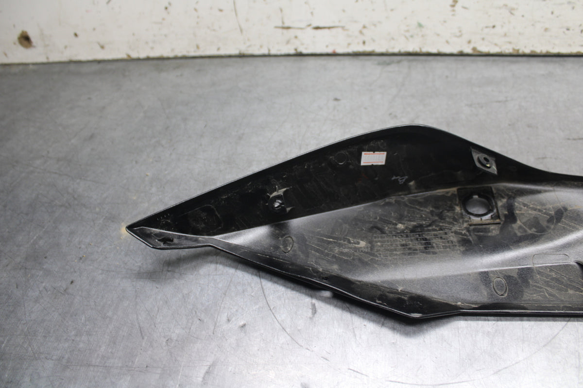 18-23 KAWASAKI NINJA 400 EX400 ABS LEFT REAR BACK TAIL FAIRING COWL SHROUD BB747