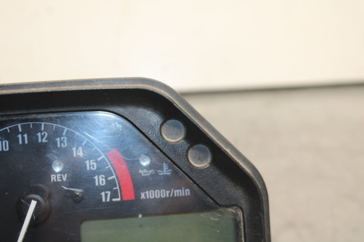 03-04 HONDA CBR600RR SPEEDO TACH GAUGES DISPLAY CLUSTER SPEEDOMETER BB614