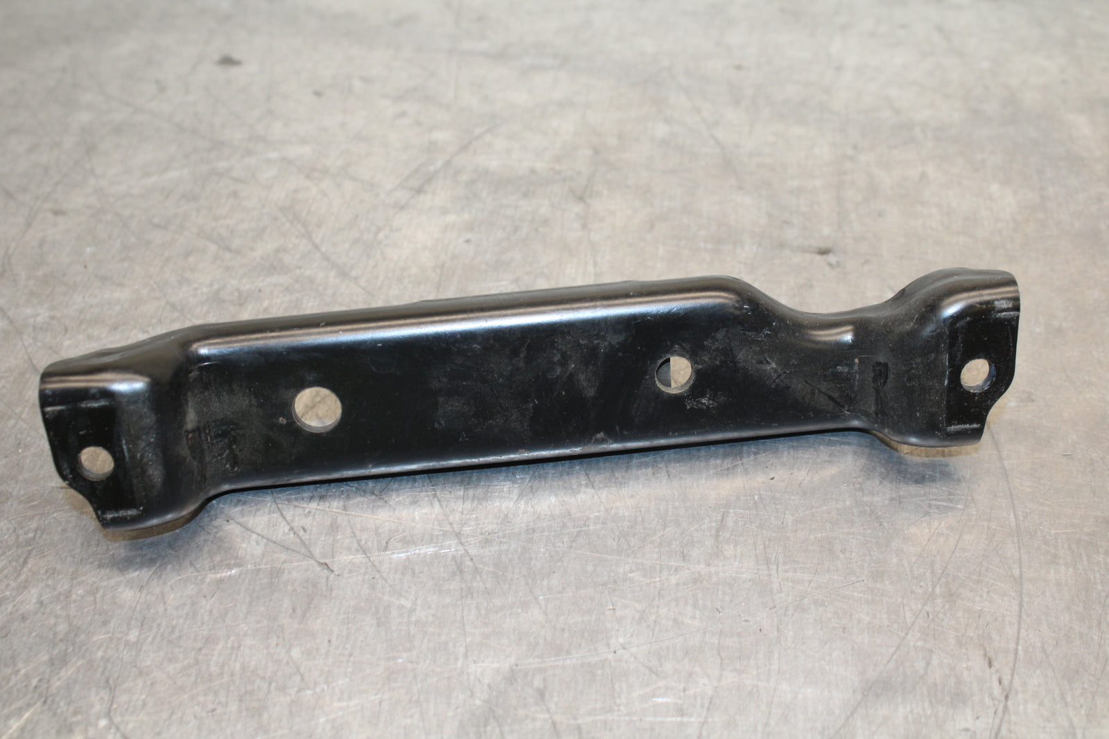 12-13 KAWASAKI Z1000 GAS TANK FUEL CELL PETROL RESERVOIR BRACKET MOUNT BB743