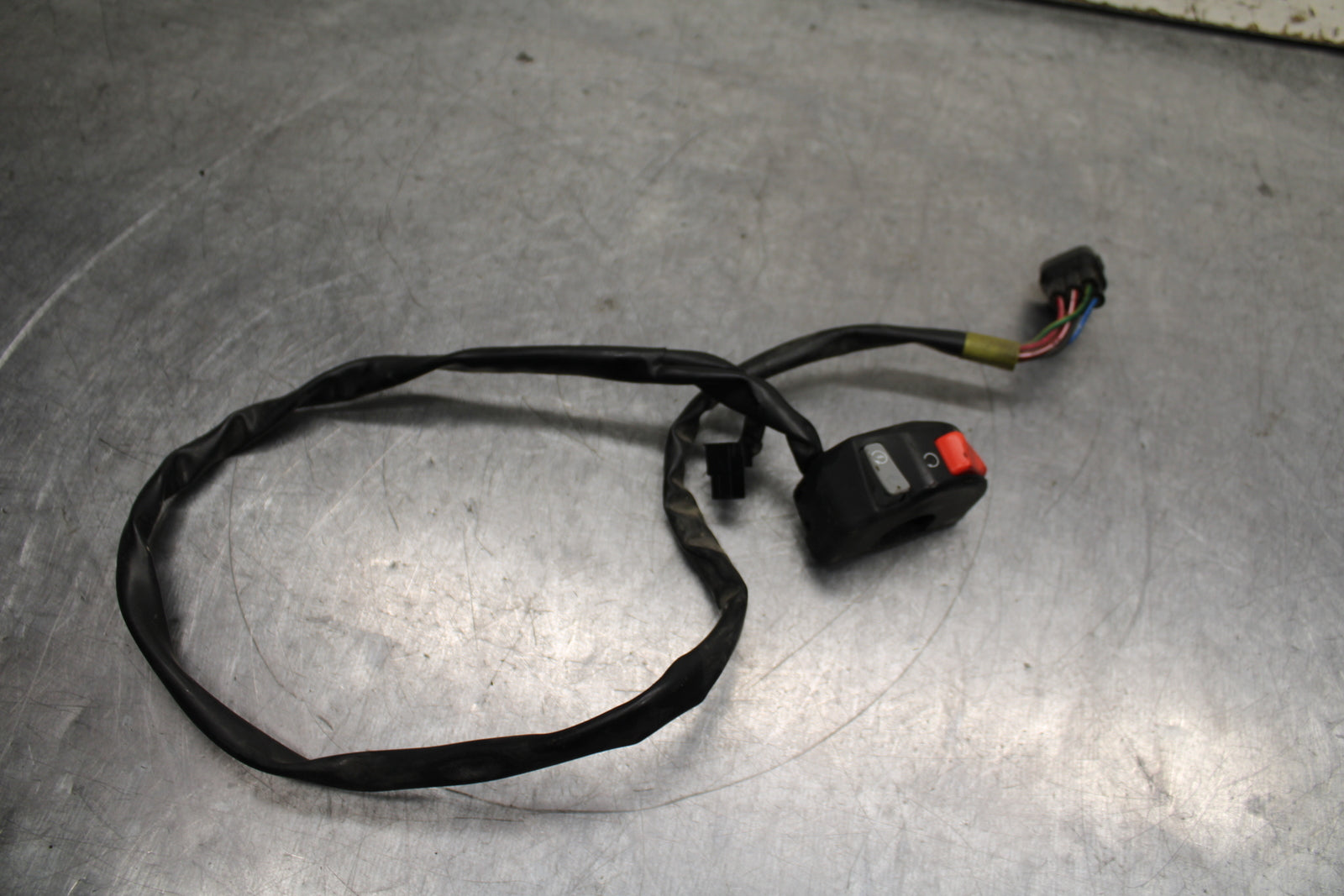 12-13 KAWASAKI Z1000 RIGHT CLIP ON HANDLE KILL OFF START SWITCH SWITCHES BB743