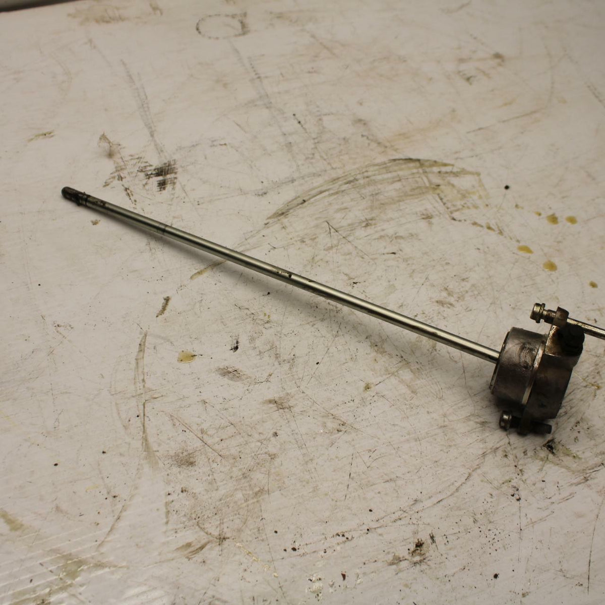 05-07 HONDA VTX1800F2 CLUTCH SLAVE PISTON CYLINDER BB351