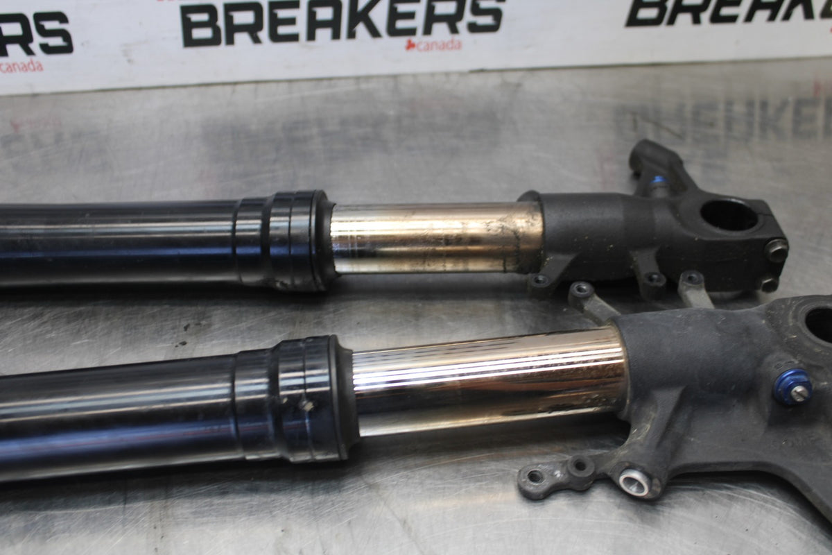 06-07 SUZUKI GSXR 600 FRONT FORKS SHOCK SUSPENSION SET PAIR BB863