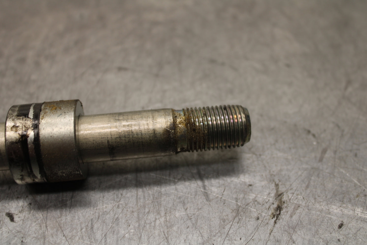 17-24 YAMAHA BOLT XVS950 FRONT WHEEL RIM AXLE PIVOT BOLT BB729