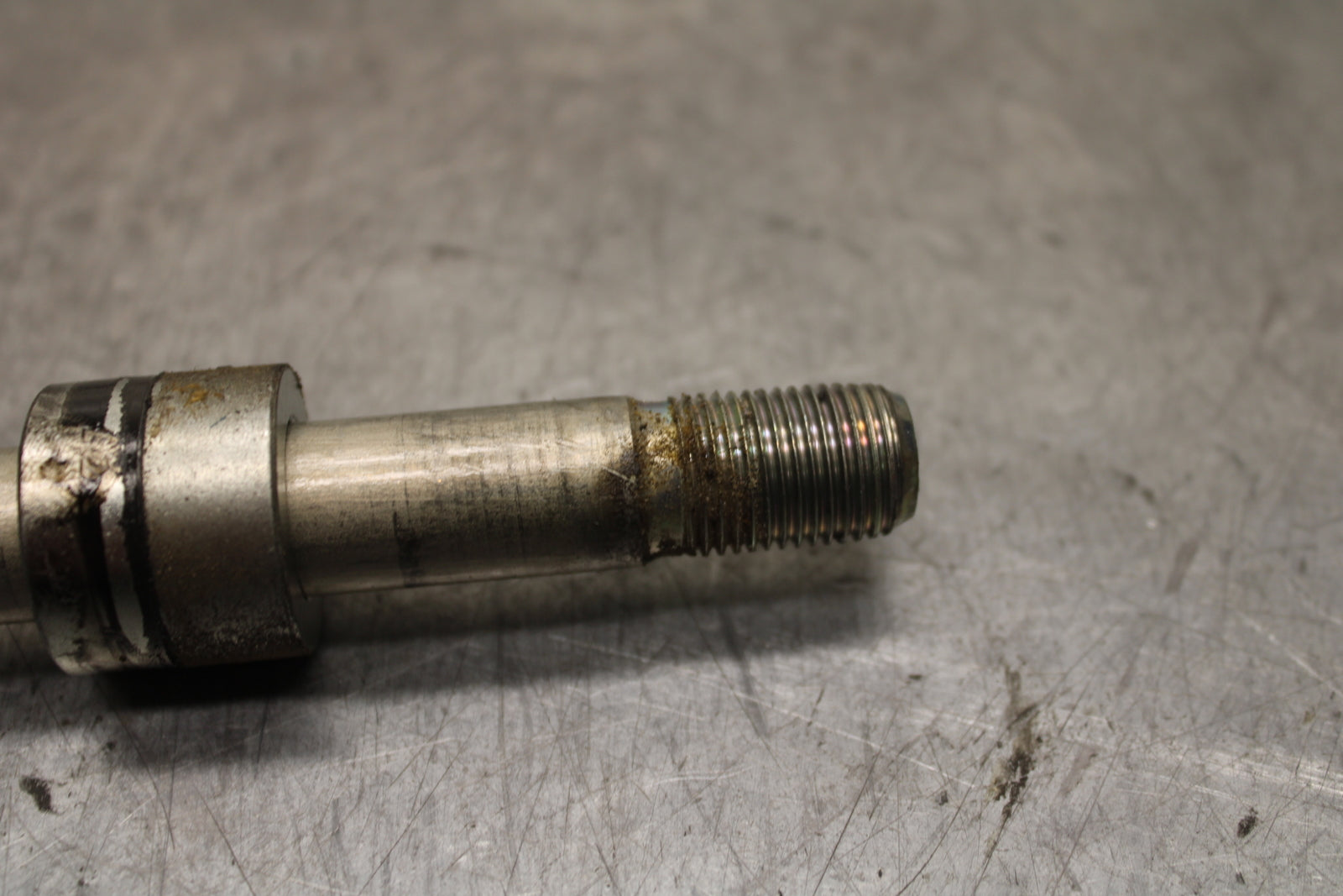 17-24 YAMAHA BOLT XVS950 FRONT WHEEL RIM AXLE PIVOT BOLT BB729