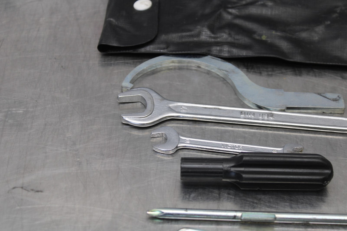 15 APRILIA RSV4 FACTORY APRC ABS STOCK TOOLS OEM TOOL BAG KIT SET BB901