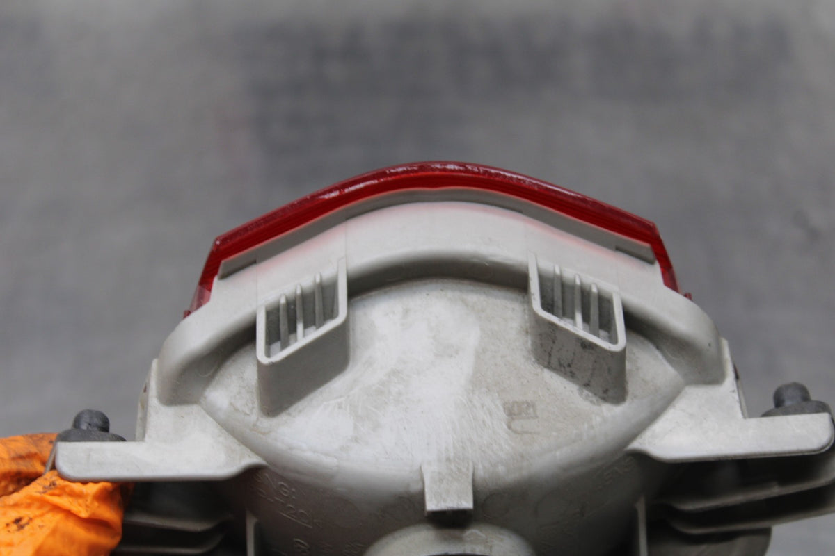 06-07 KAWASAKI NINJA 650R EX650A REAR TAIL TAILLIGHT BACK BRAKE LIGHT BB774