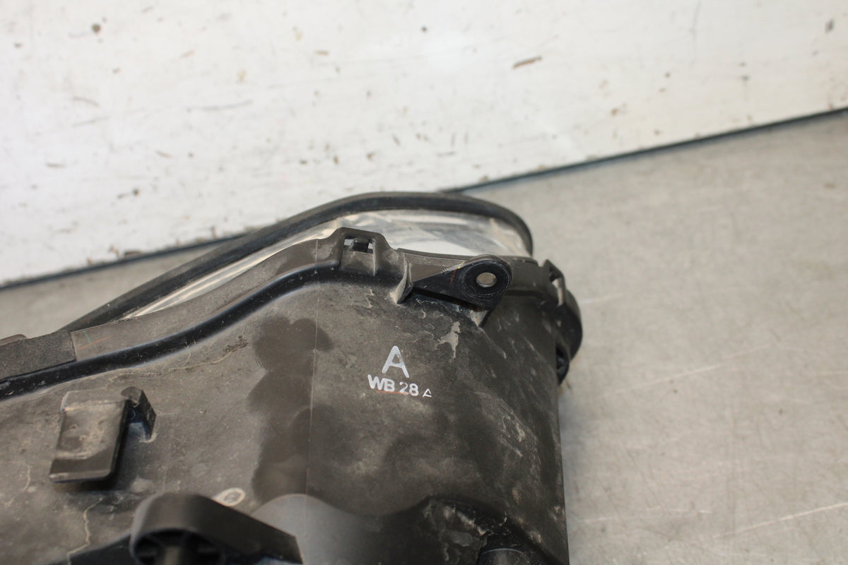 07-08 YAMAHA YZF R1 FRONT LEFT HEADLIGHT HEAD LIGHT LAMP 4C8-84303-41-00 BB675