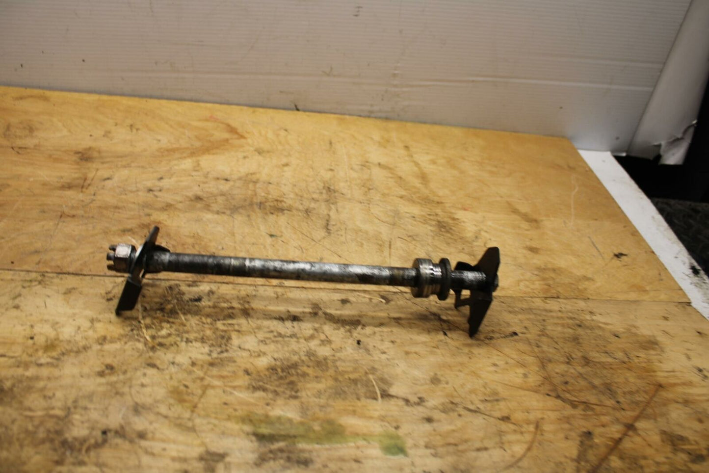 18-22 KAWASAKI NINJA 400 EX400 ABS REAR AXLE BACK WHEEL RIM PIVOT  BB334