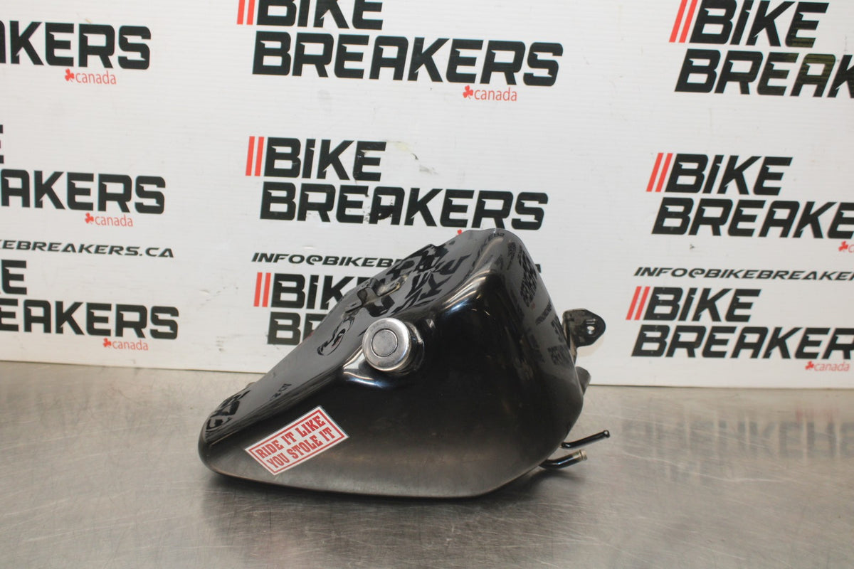 04-16 HARLEY-DAVIDSON SPORTSTER 883 ENGINE MOTOR BOTTOM OILTANK BB680