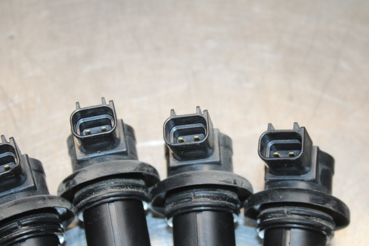 18 YAMAHA YZF R1  IGNITION COILS COIL SPARK PLUG CAPS BB838