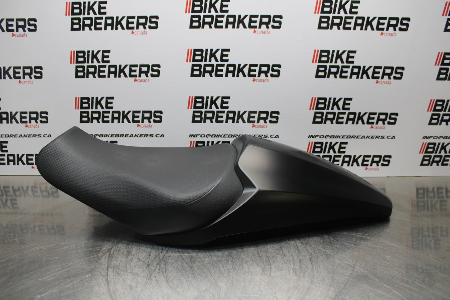 23-24 KAWASAKI NINJA ZX14R NEW!! FRONT REAR SEAT SADDLE & SOLO FAIRING BB153
