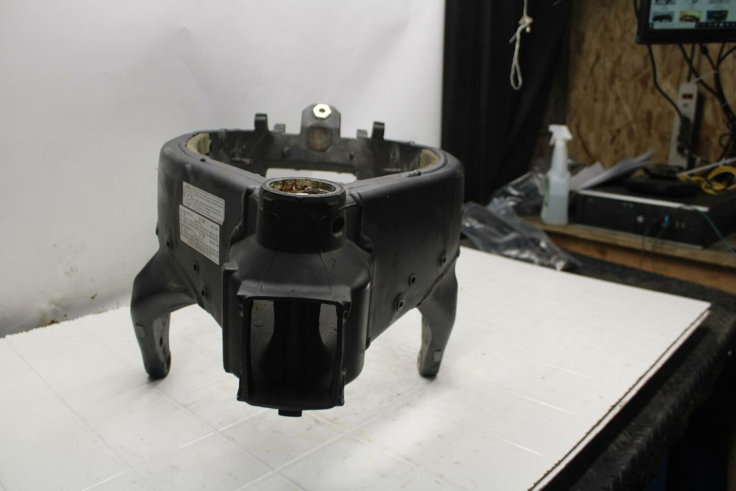 08-16 YAMAHA YZF R6 FRAME CHASSIS BB406