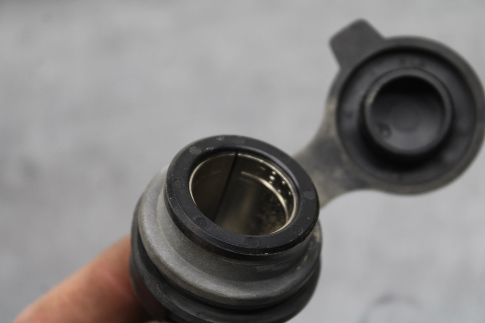 16-17 KAWASAKI VULCAN S 650 EN650 ABS POWER OUTLET BB731