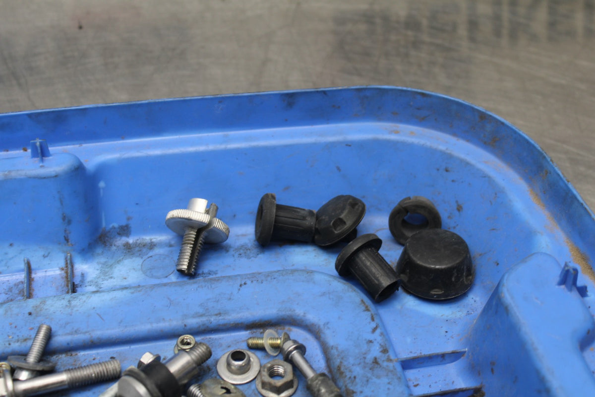 12 TRIUMPH STREET TRIPLE R MOUNTING BOLTS HARDWARE SCREWS BB914