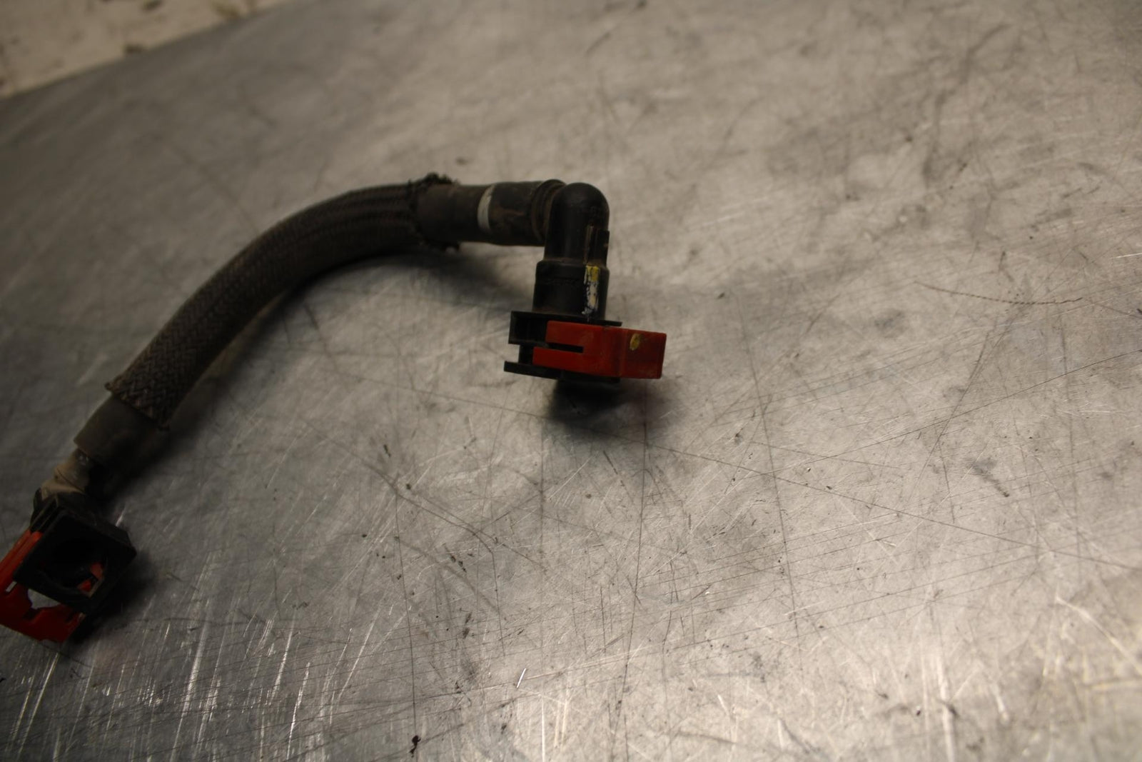 17 KAWASAKI VERSYS-X 300 FUEL HOSE GAS LINE TUBE PIPE BB504