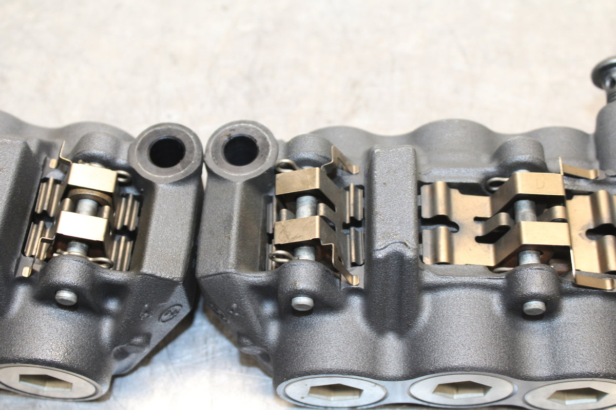 09-14 YAMAHA YZF R1 RIGHT LEFT FRONT BRAKE CALIPER SET PAIR CALIPERS BB119